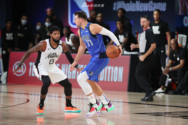 卡佩罗靠稳 卡佩罗靠稳